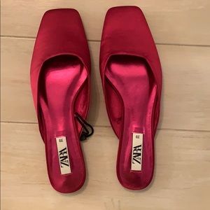 Flat sateen square toe mules TRF